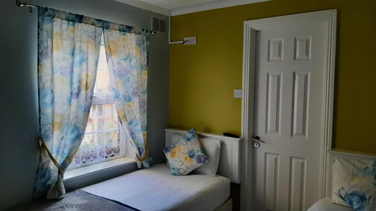 The 'Rafter'S Gastropub Hotel Kilkenny Luaran gambar
